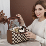 Stylish Glamour Portable Cosmetic Bag - Image 4